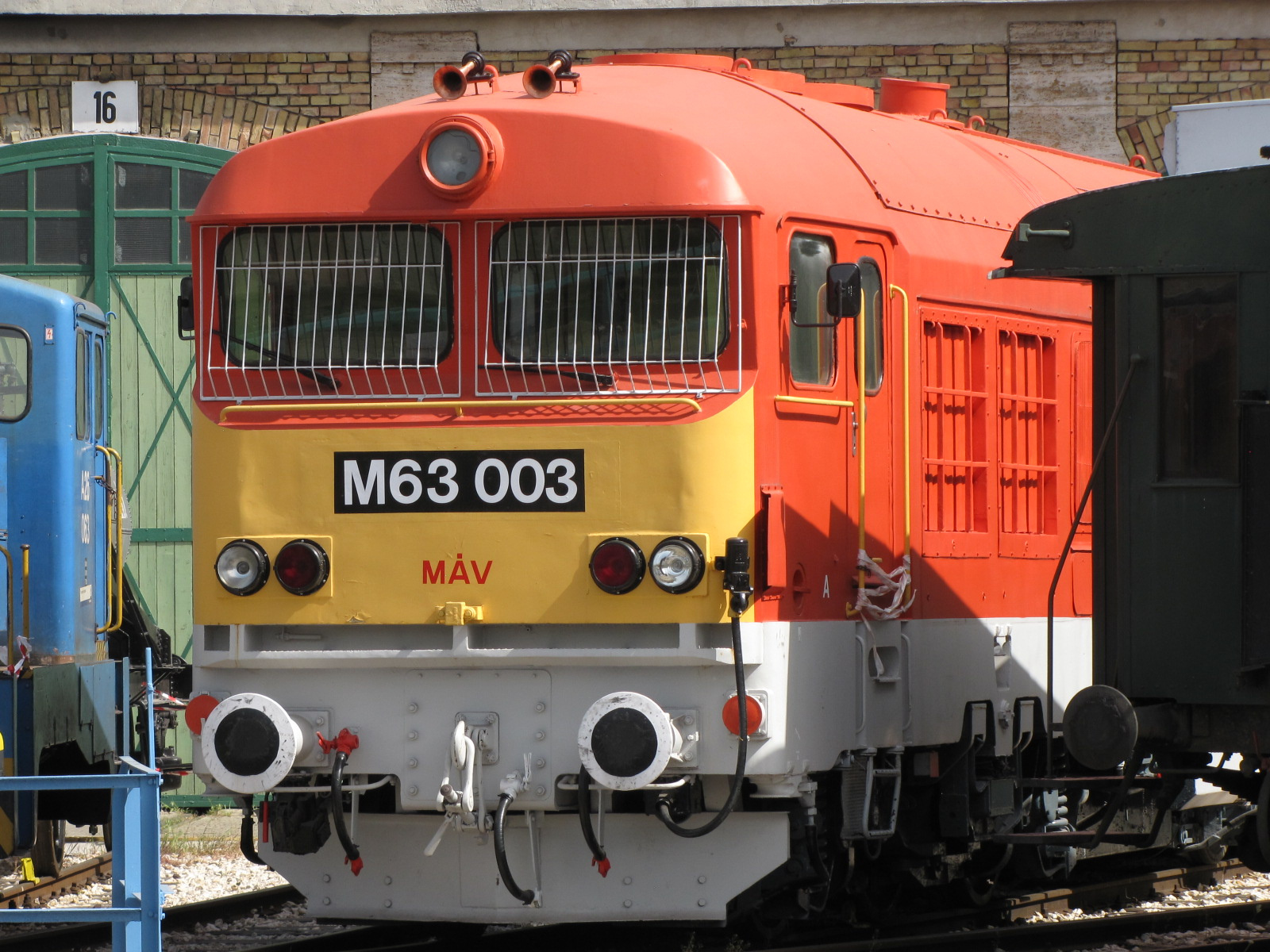 MÁV M63 003, SzG3
