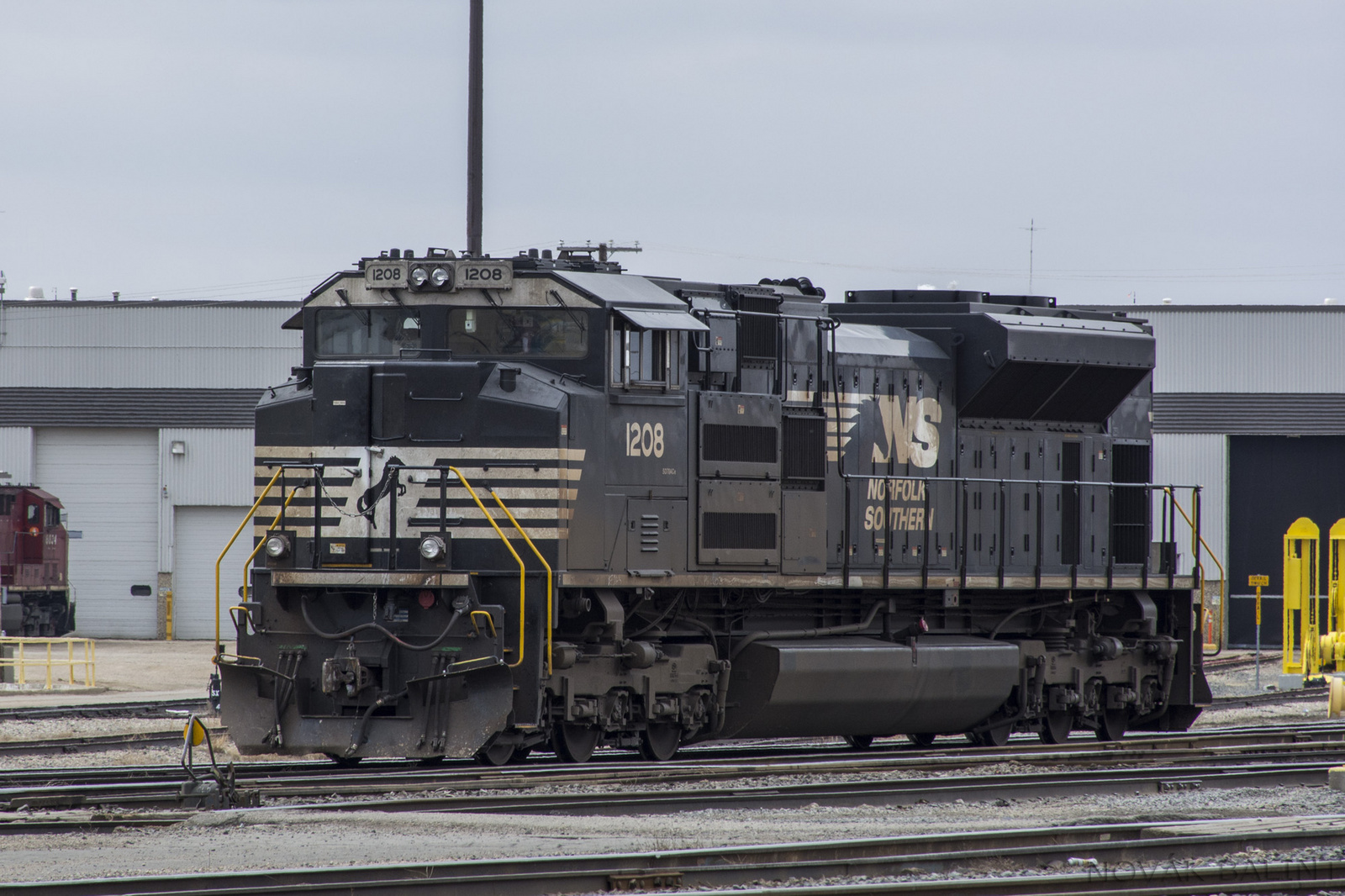 NS 1208