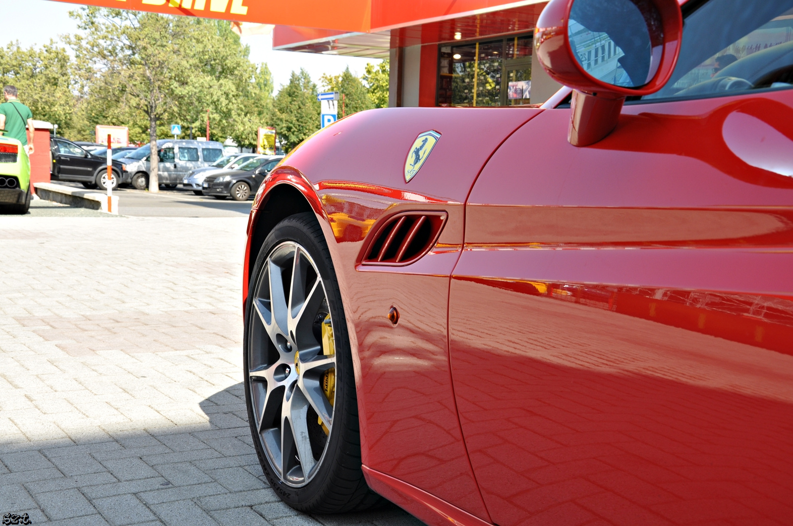 Ferrari California