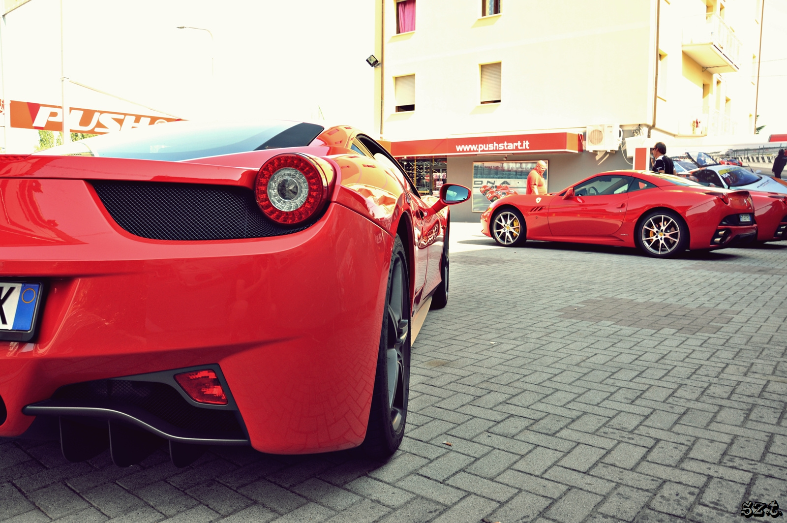 Ferrari 458 Italia - Ferrari California