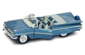 Yatming 1959 Chevrolet Impala Convertible Blue 1-18