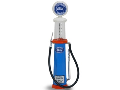 Yatming Gas Pump - Ford Old 1-18