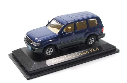 Yatming Toyota land Cruiser vxr 1-43