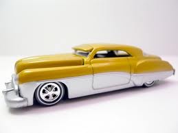 Johnny Lightning 1949 Buick Custom - matchboxshop