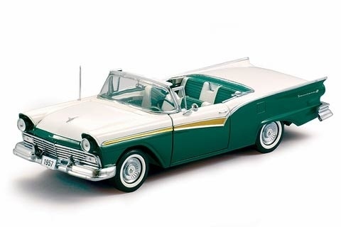 SunStar 1957 Ford Fairlane Skyliner With Retrectable Hardtop 1-1