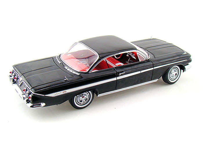 SunStar 1961 Chevrolet Impala SS409, Black 1-18 03