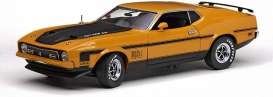 SunStar 1971 Ford Mustang Mach-I, Medium Yellow Gold 1-18