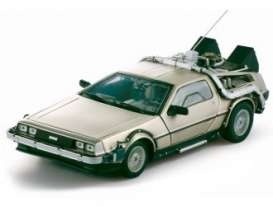 SunStar 1985 DeLorean LK Coupe 'Back to the Future I' 1-18