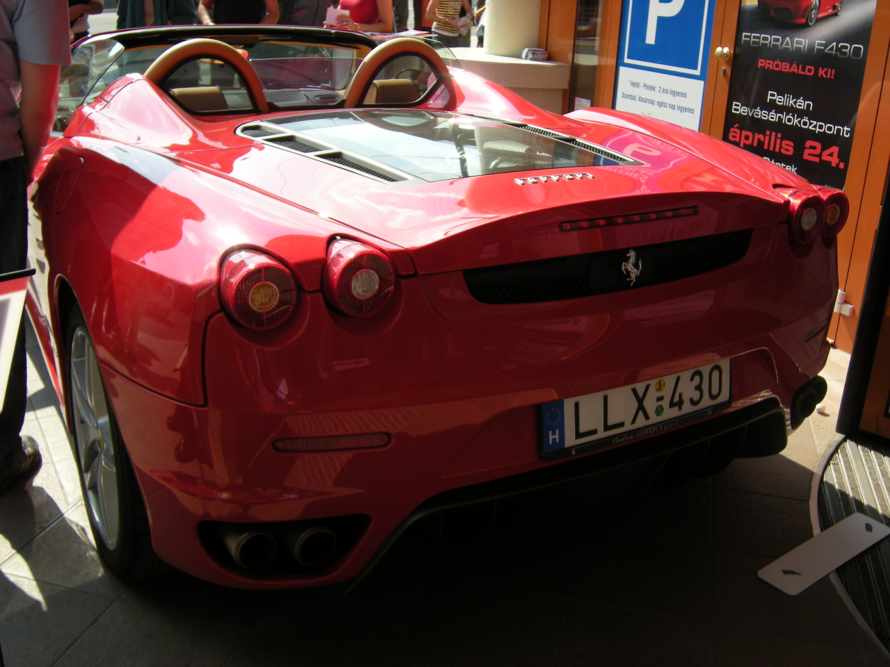 Ferrari F430 hátulról
