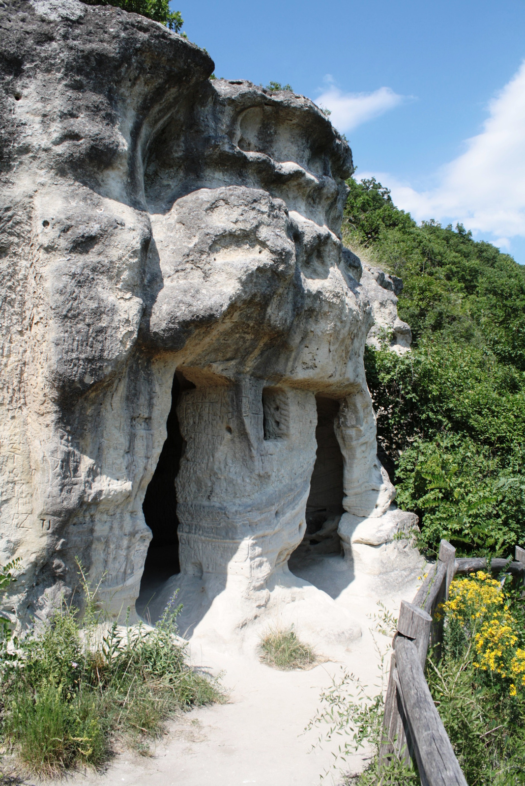 Mátraverebély - Szentkút, remetebarlang