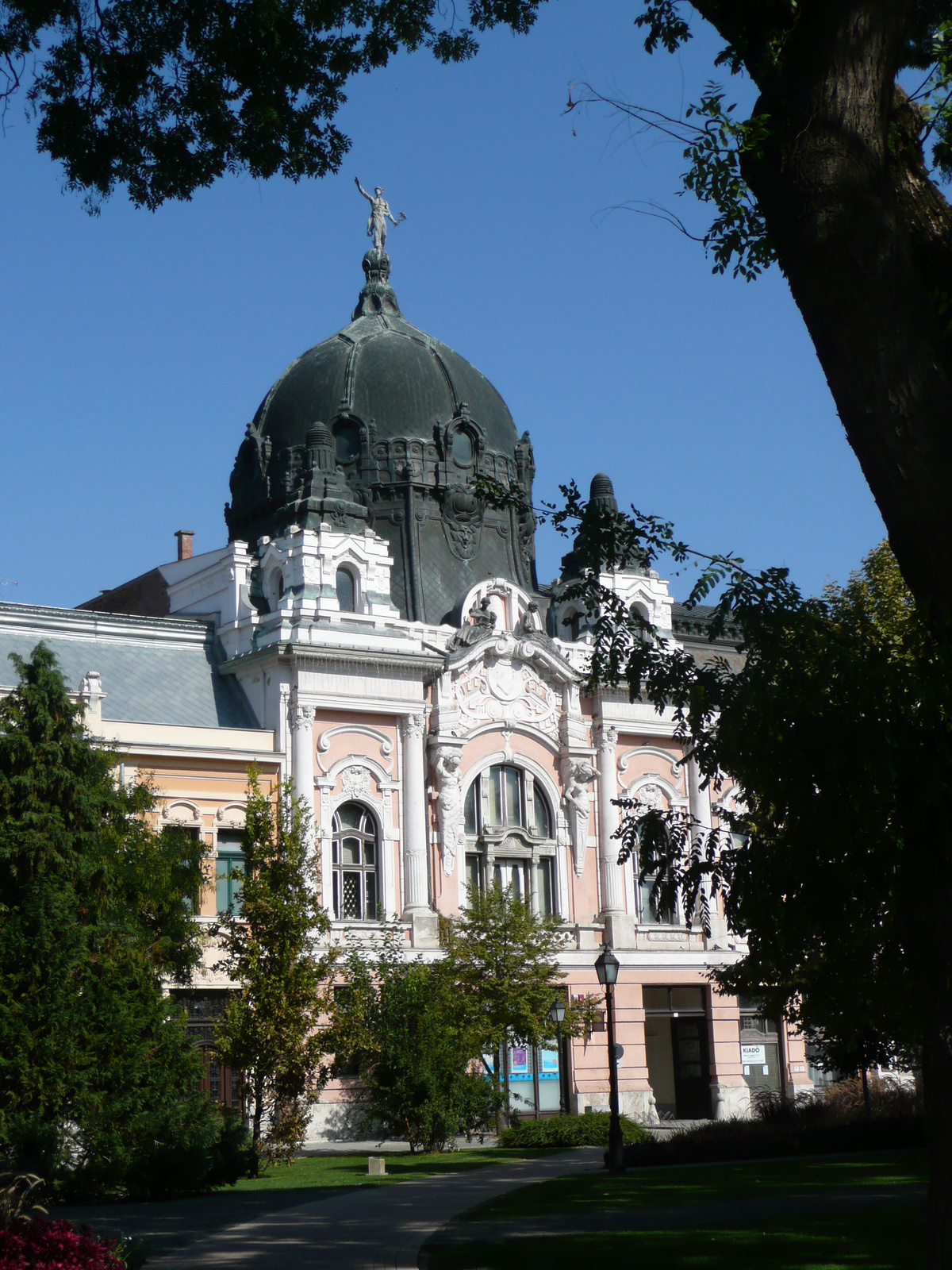 Hódmezővásárhely, Takarékpénztár