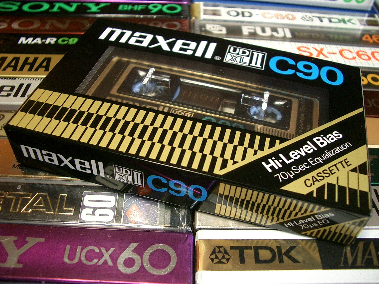 MAXELL UDXLII C90 1980-82.