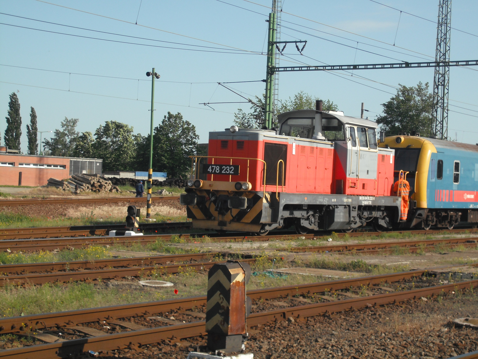 478 232 +vezérlőkocsi