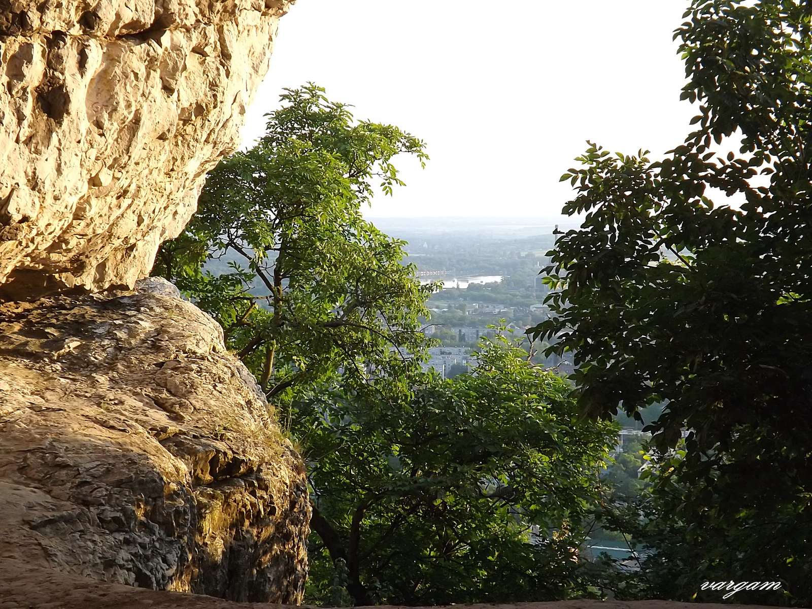 Tatabánya - Turul - Kőhegy - Szelimbarlang