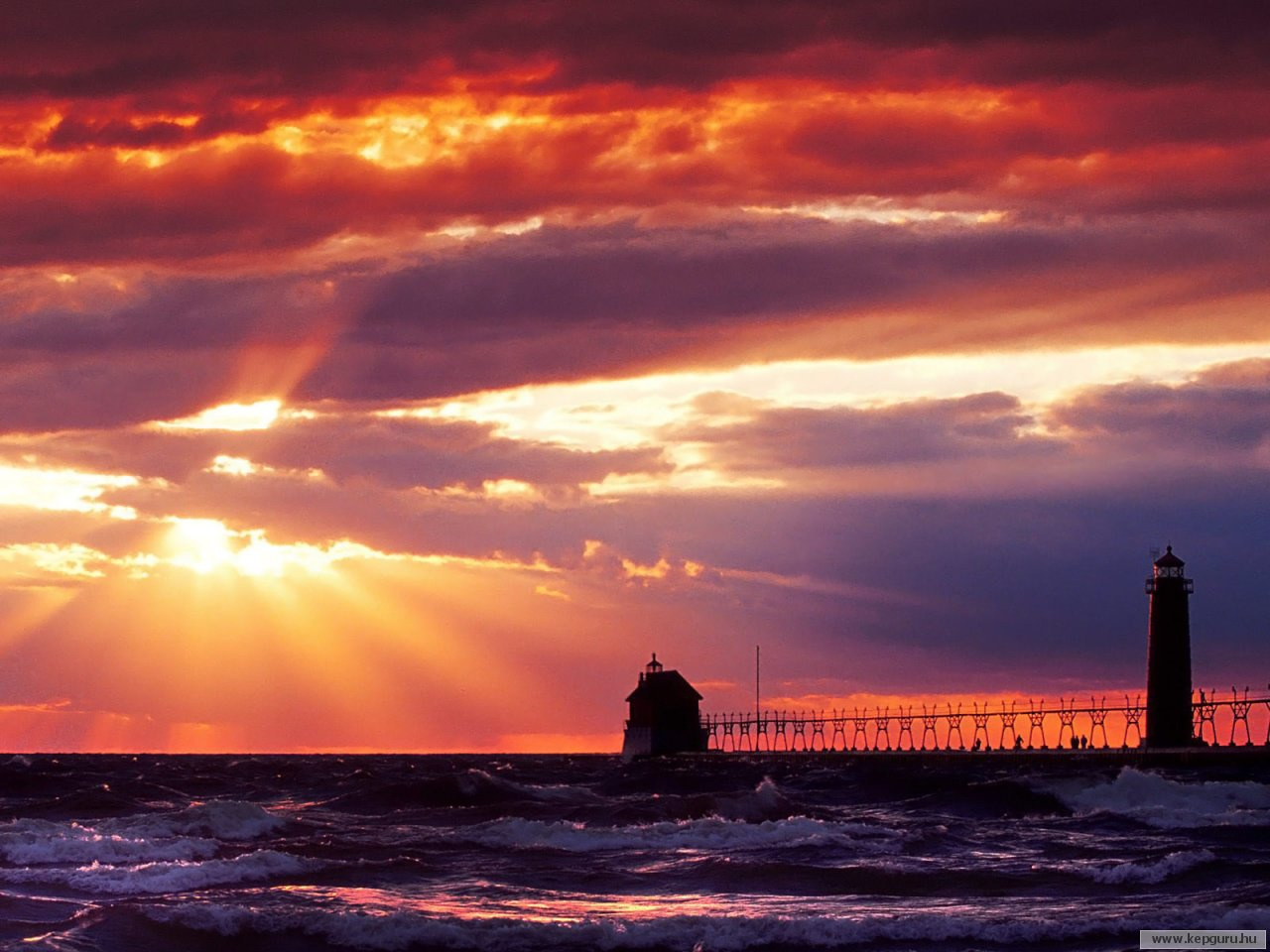 Pierhead-Michigan-USA[1]