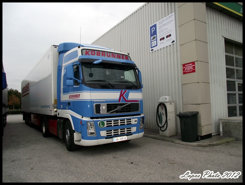 Köbrunner (A) Volvo FH12 440 Globentrotter