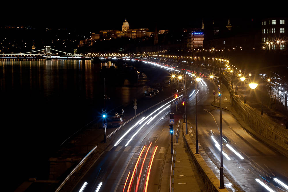 Egy este a Duna partján