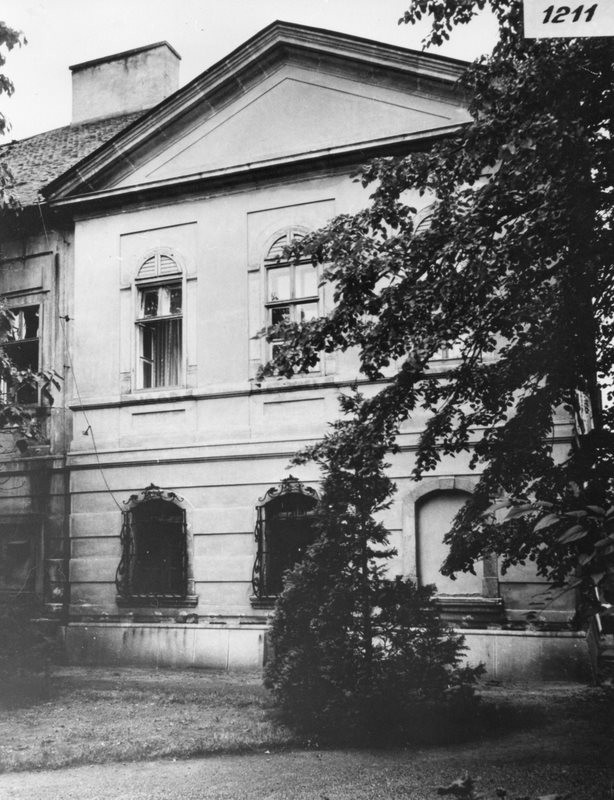 A déli homlokzat keleti rizalitja 1977-ben