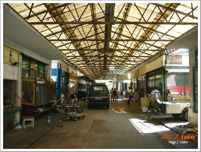 A Teleki téri piac bontása 2011-ben (8)