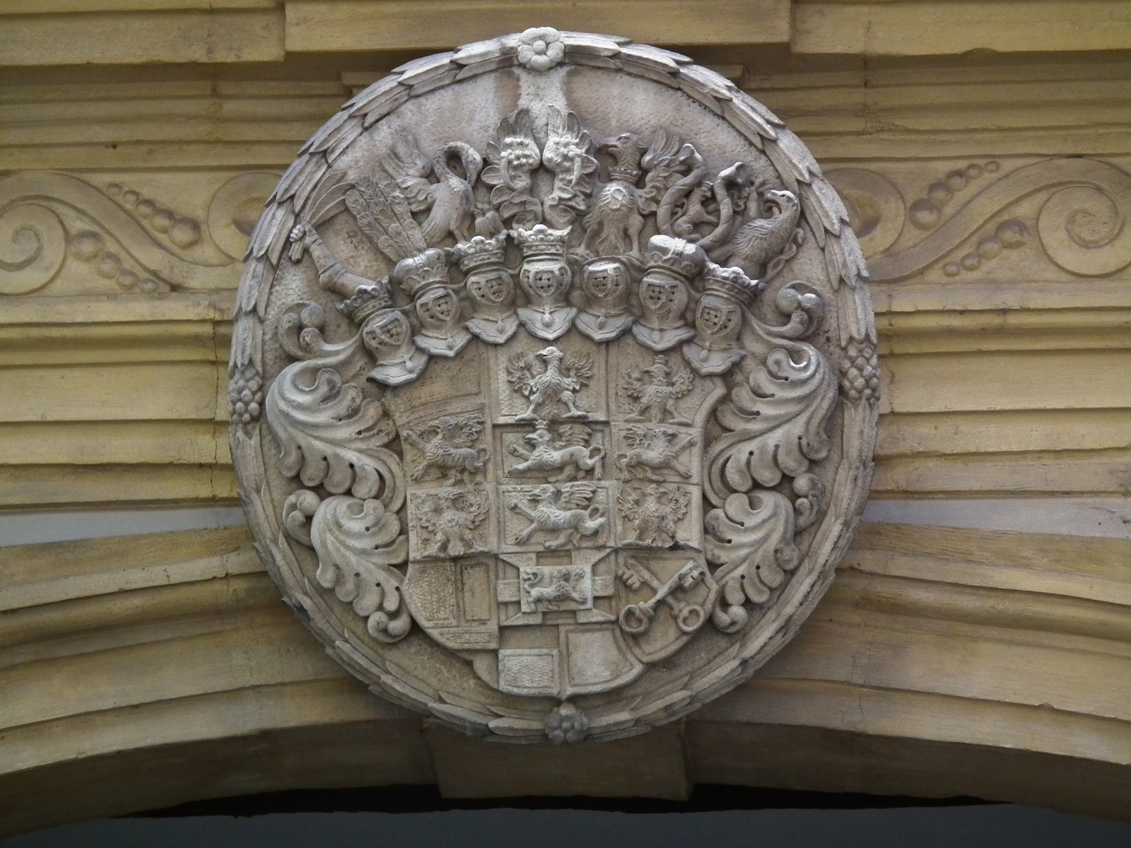 Brandenburgi címer - Eggenberg-ház kapuja felett