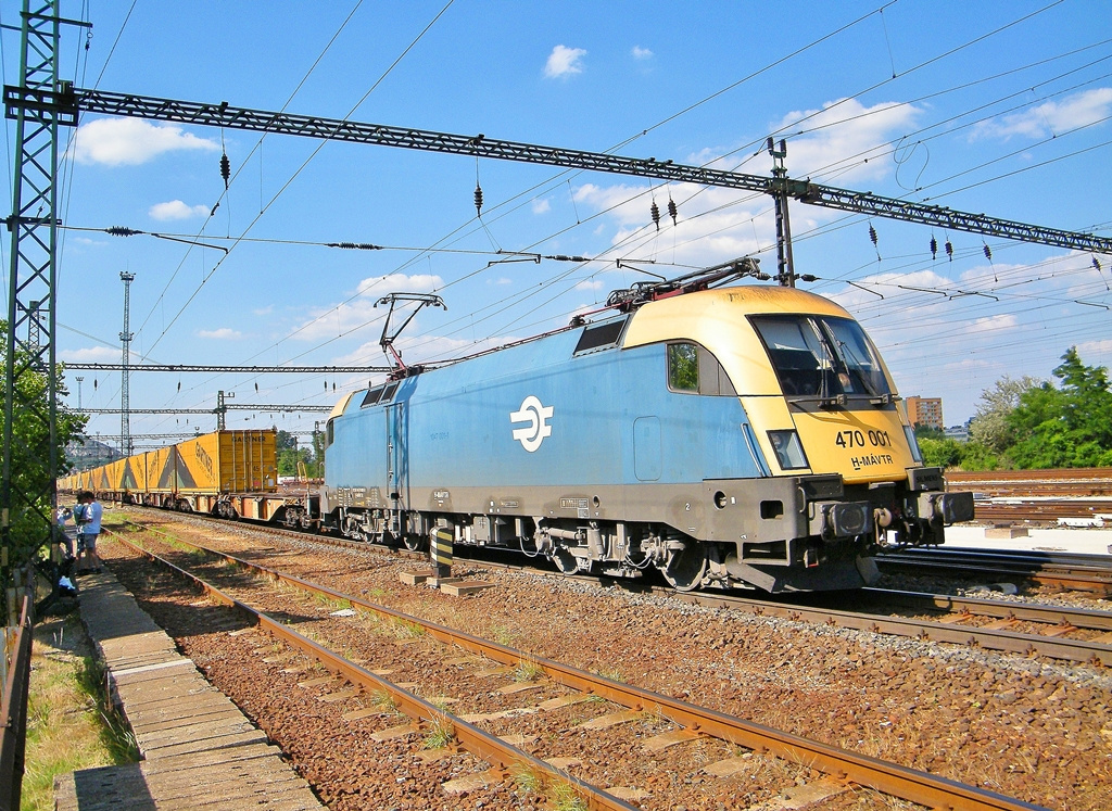 470 001 - 002