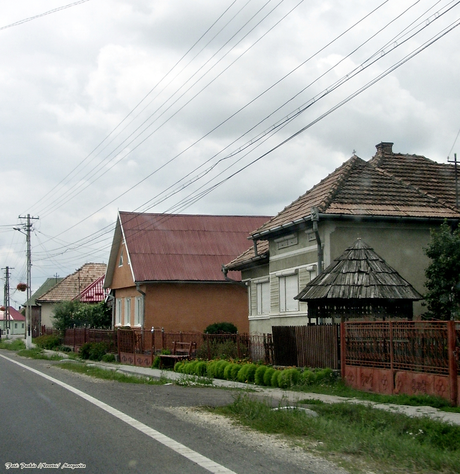 Monosfalu, Erdély (Morăreni), falusi porta