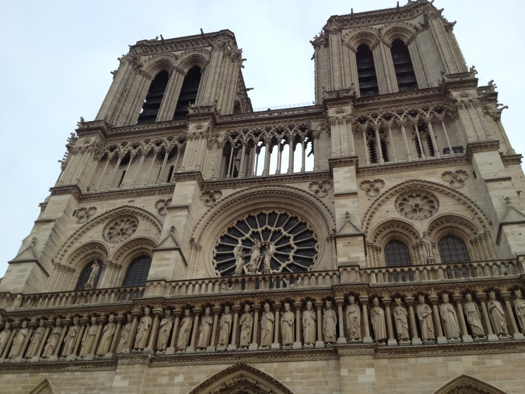 053 Notre-Dame