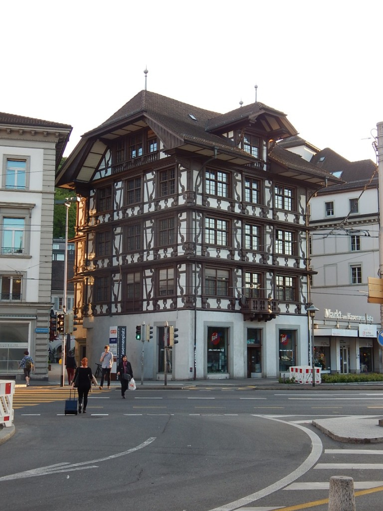 044 Luzern