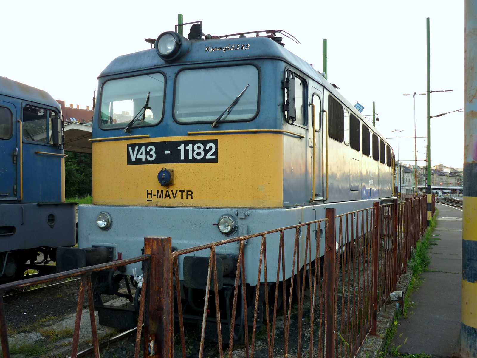 V43-1182 ( Bp.-Déli )