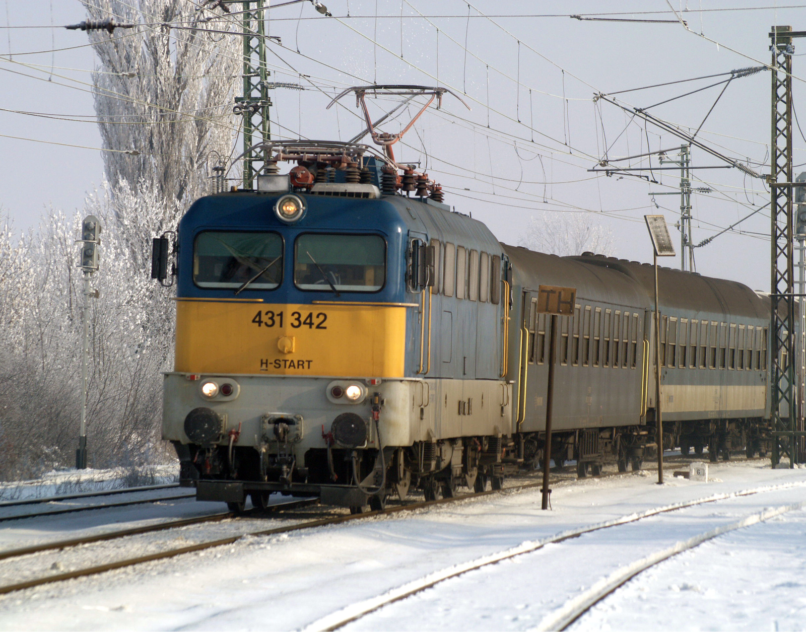 431 342 Szerencs 5117 személy Nyíregyháza - Miskolc