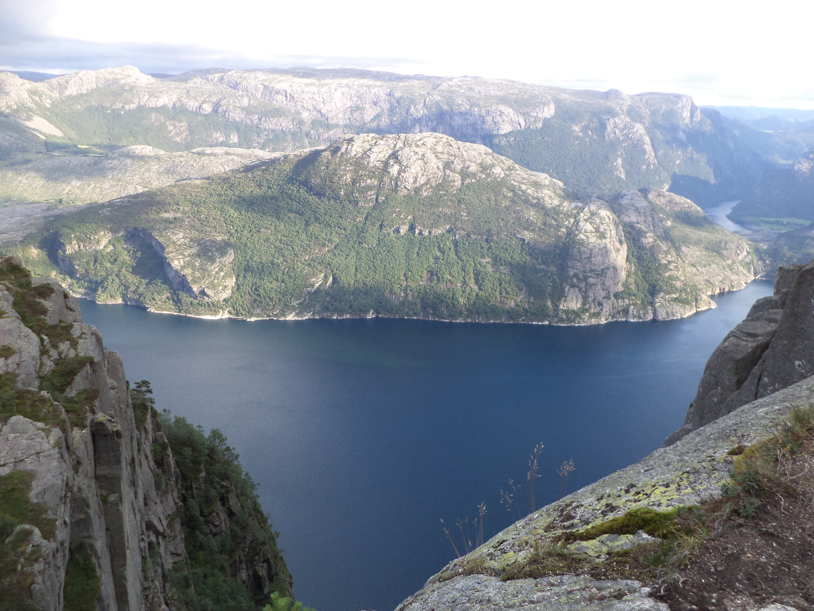 N 473Preikestolen