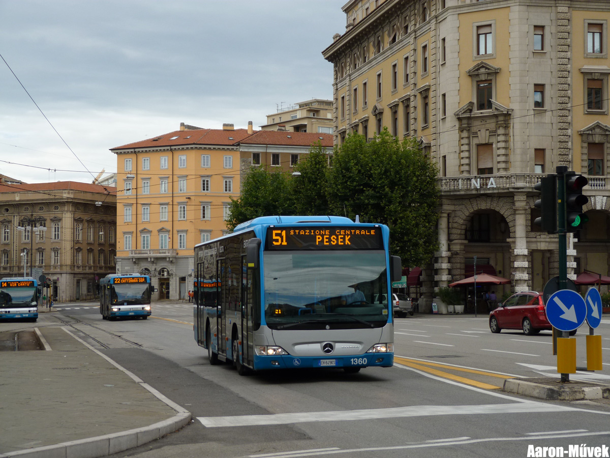 Olasz életképek III - Trieste (6)