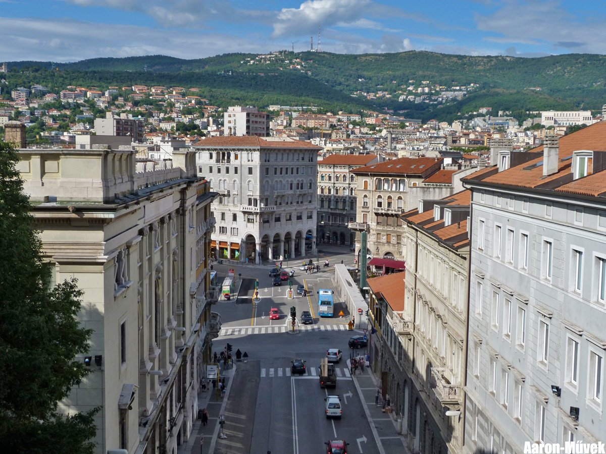 Olasz életképek III - Trieste (16)