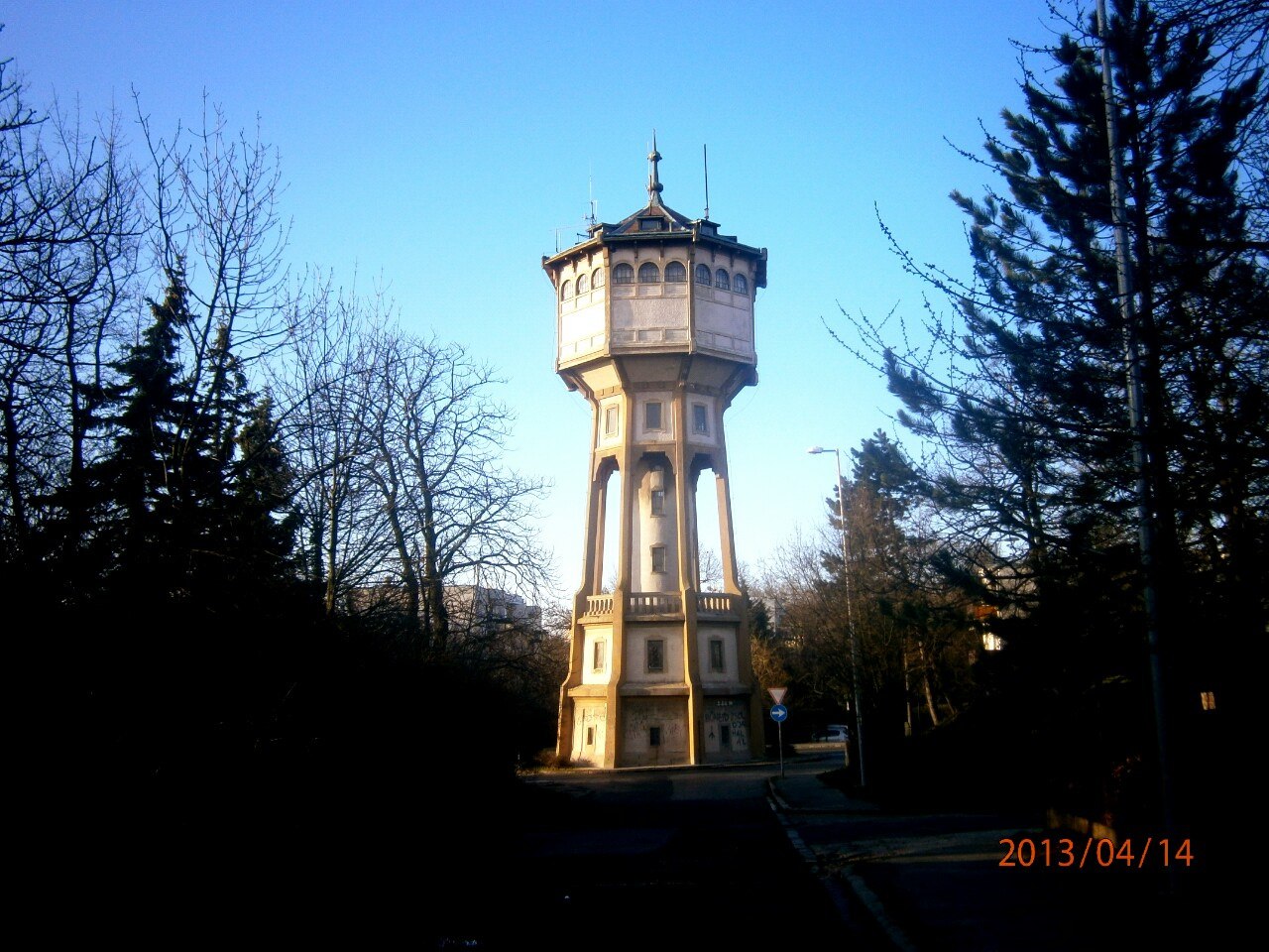 Víztorony-Eötvös út, Budapest