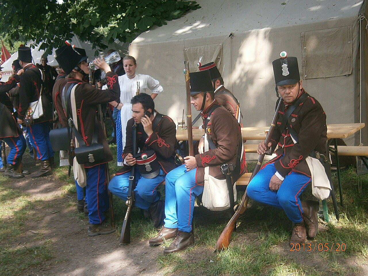 Kossuth honvédei pihenőben