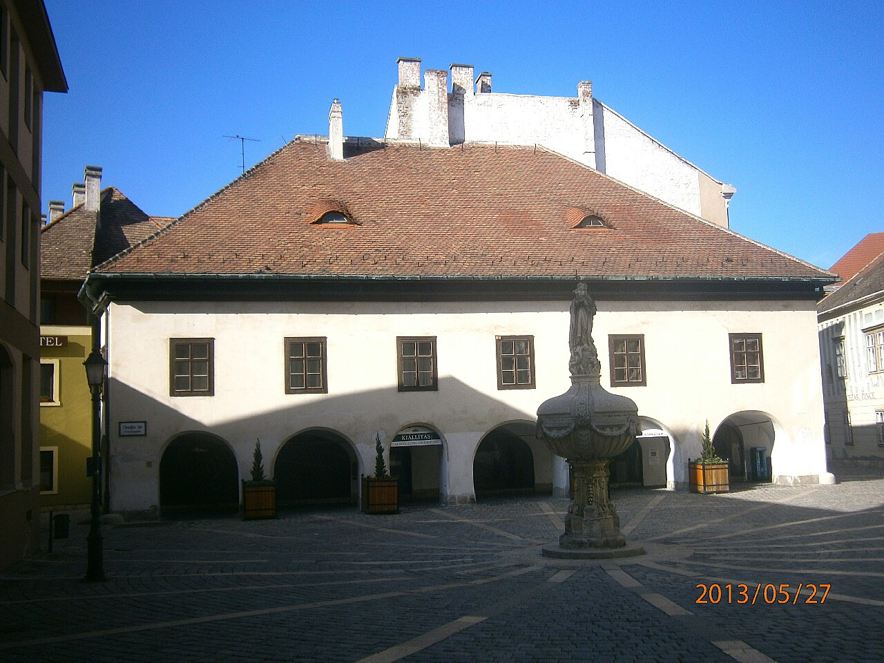 Lábas ház/Huszármúzeum