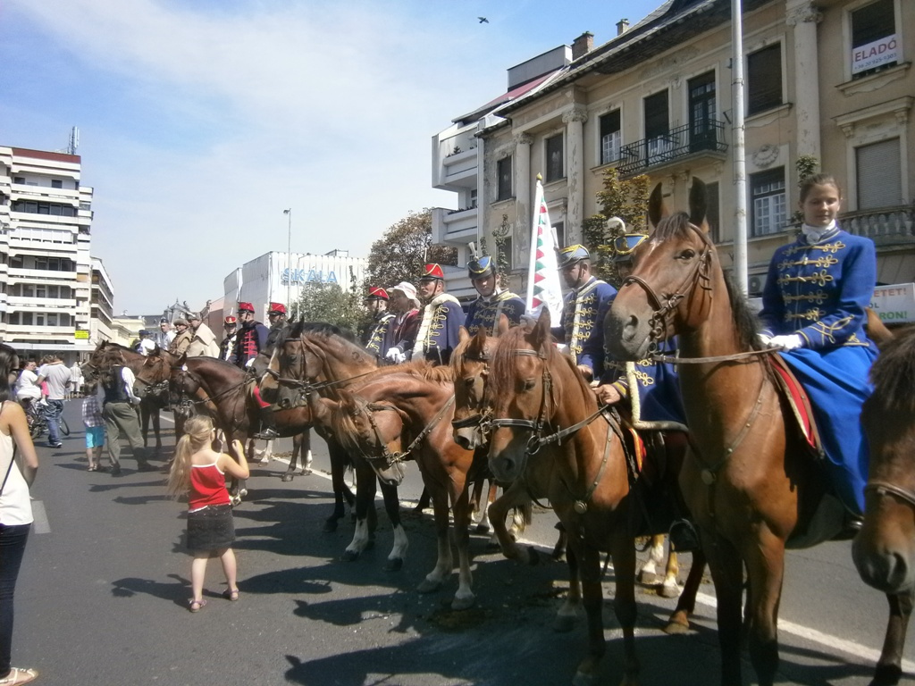 Hagyományőrző huszárok