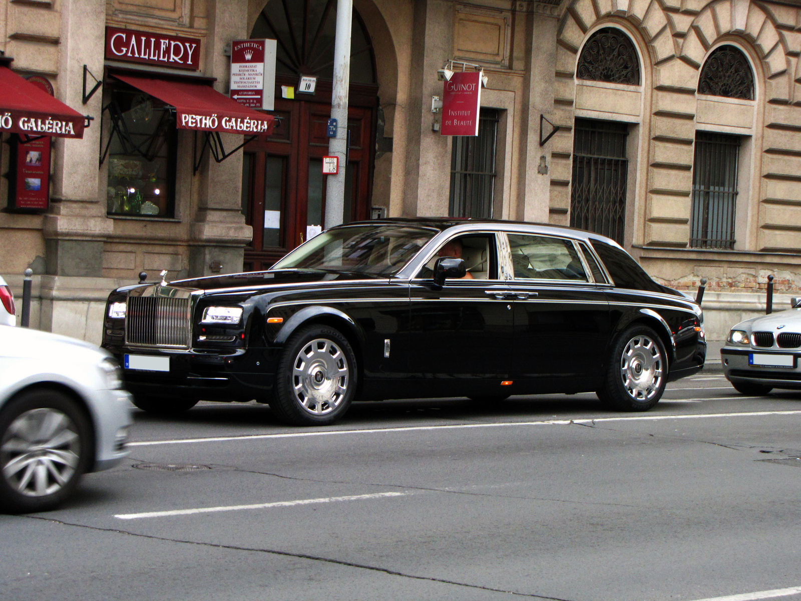 Rolls-Royce Phantom Extended Wheelbase 2013