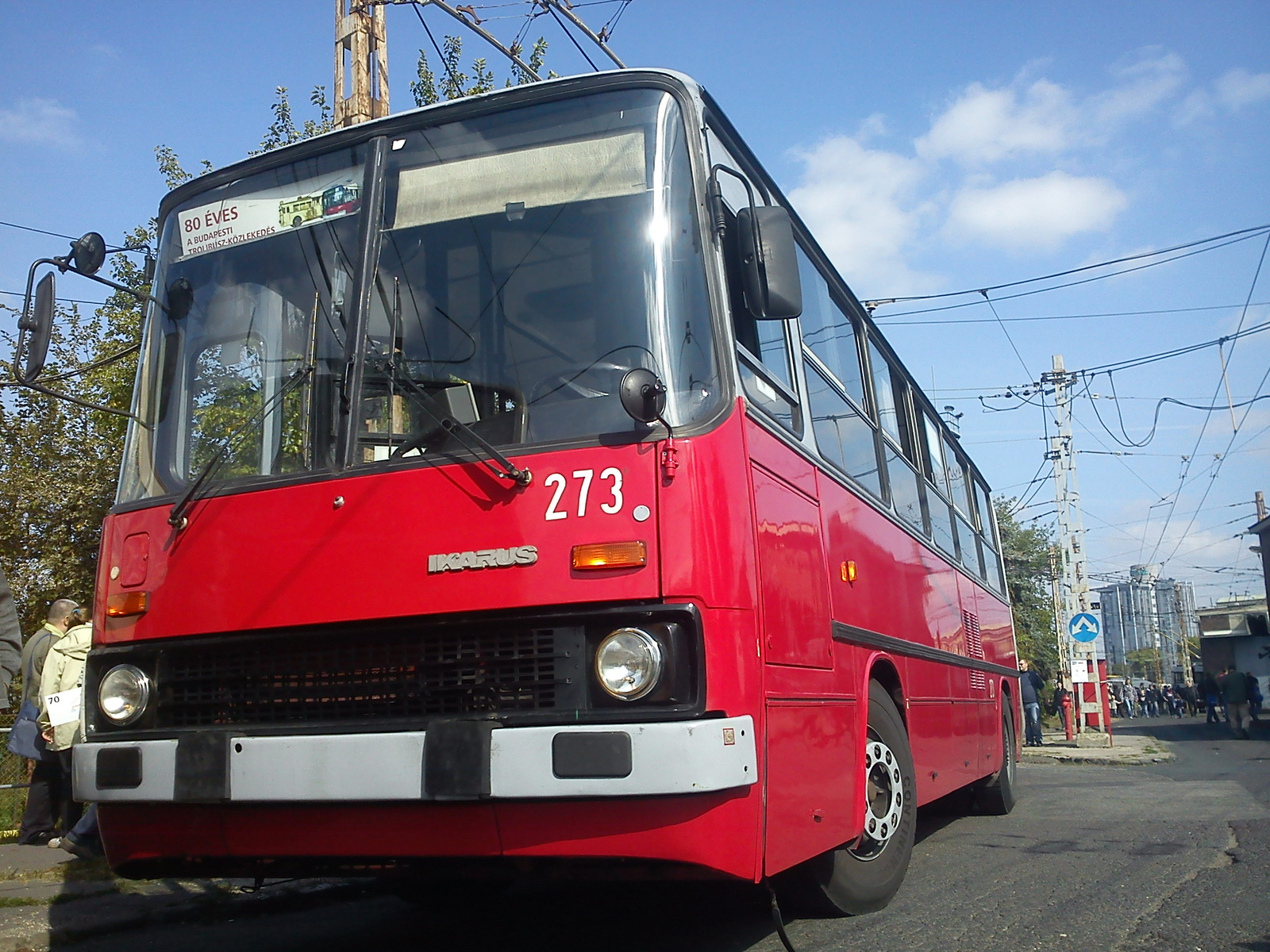 Ikarus 280.94 a nyílt napon (273)