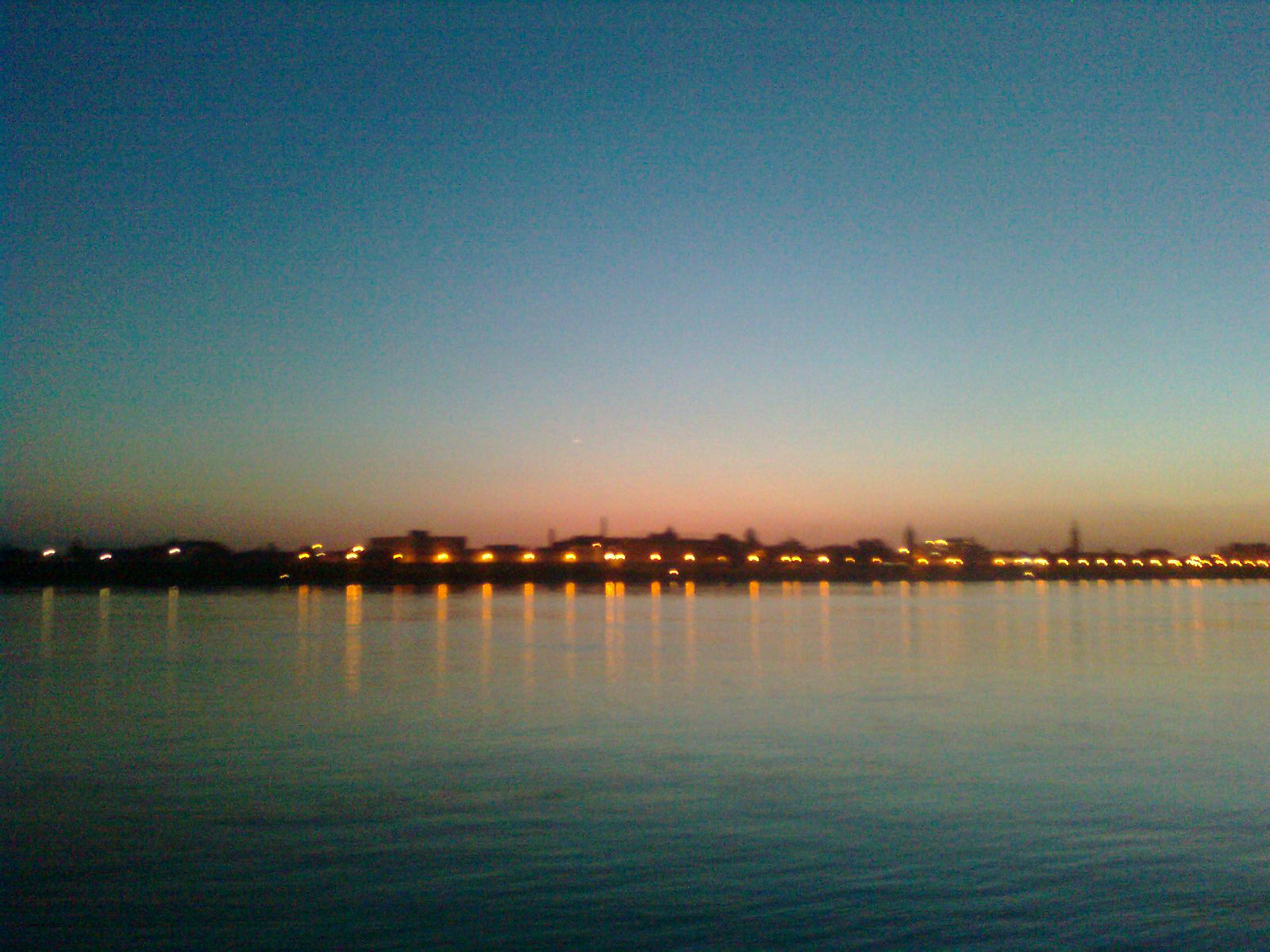 szigetben este, naplemente