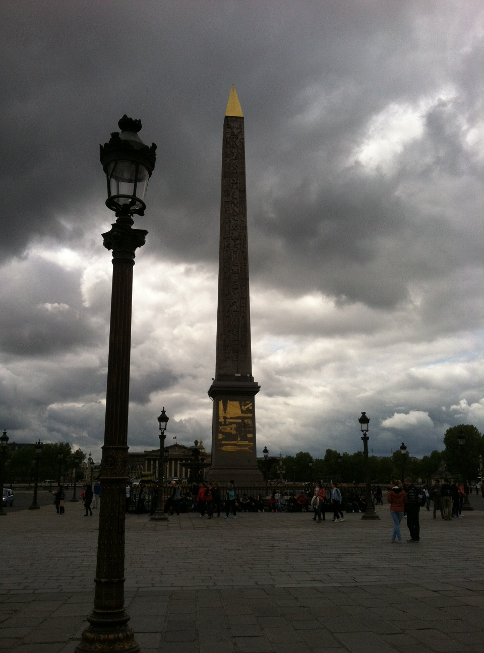 Obelisk környèke, szökökut