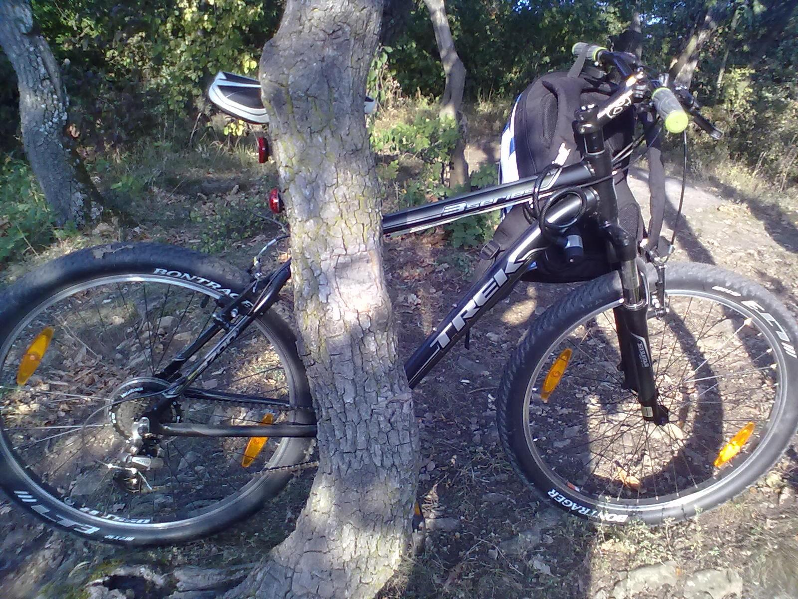 Gyártó: Trek 3700 / Modell: Series 3 V-brake / Vázszám: WTU345C2