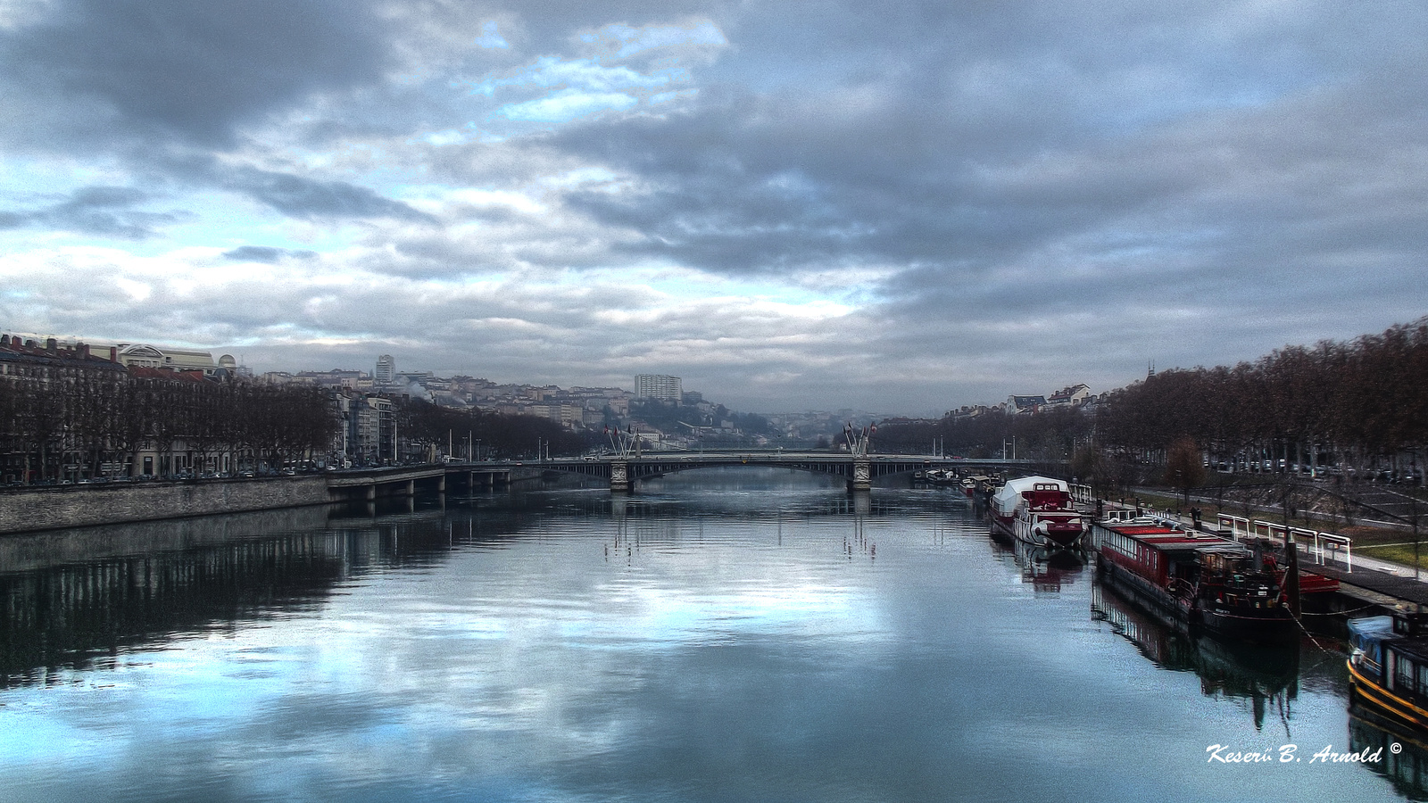 Le Rhone 1