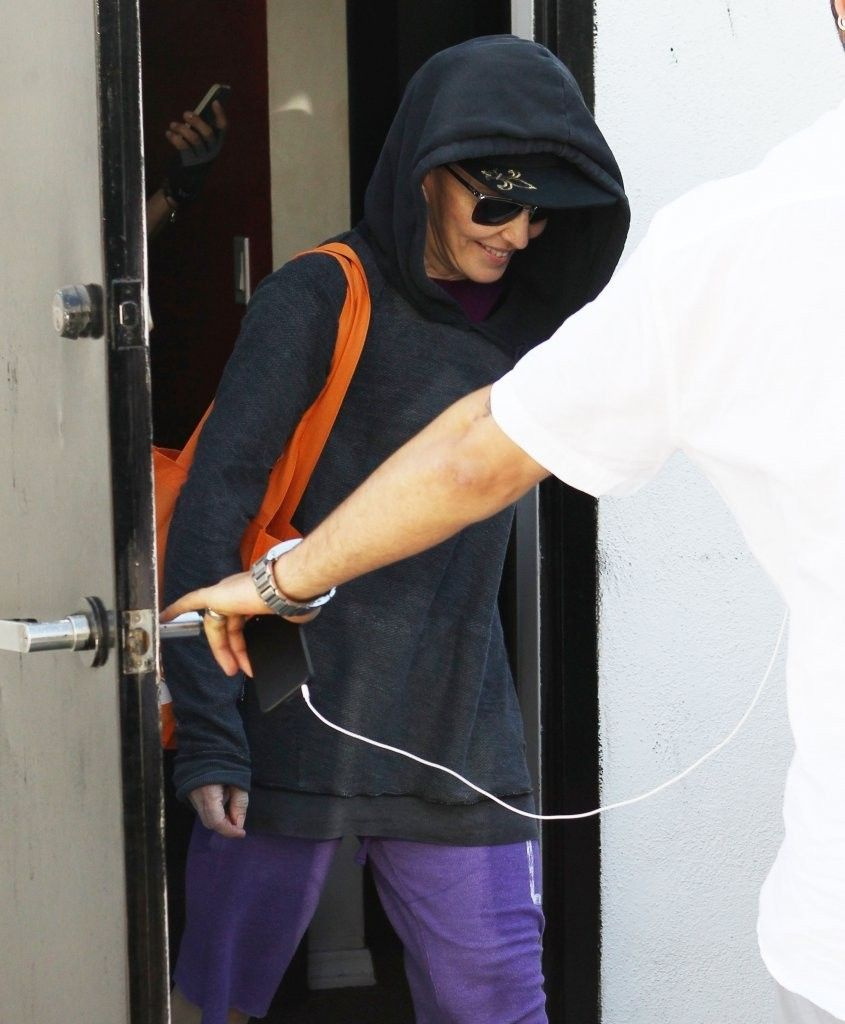 20140702-madonna-working-out (8)