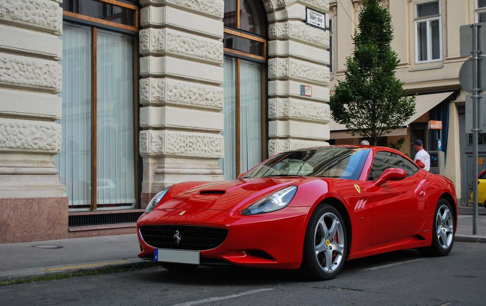 Ferrari California