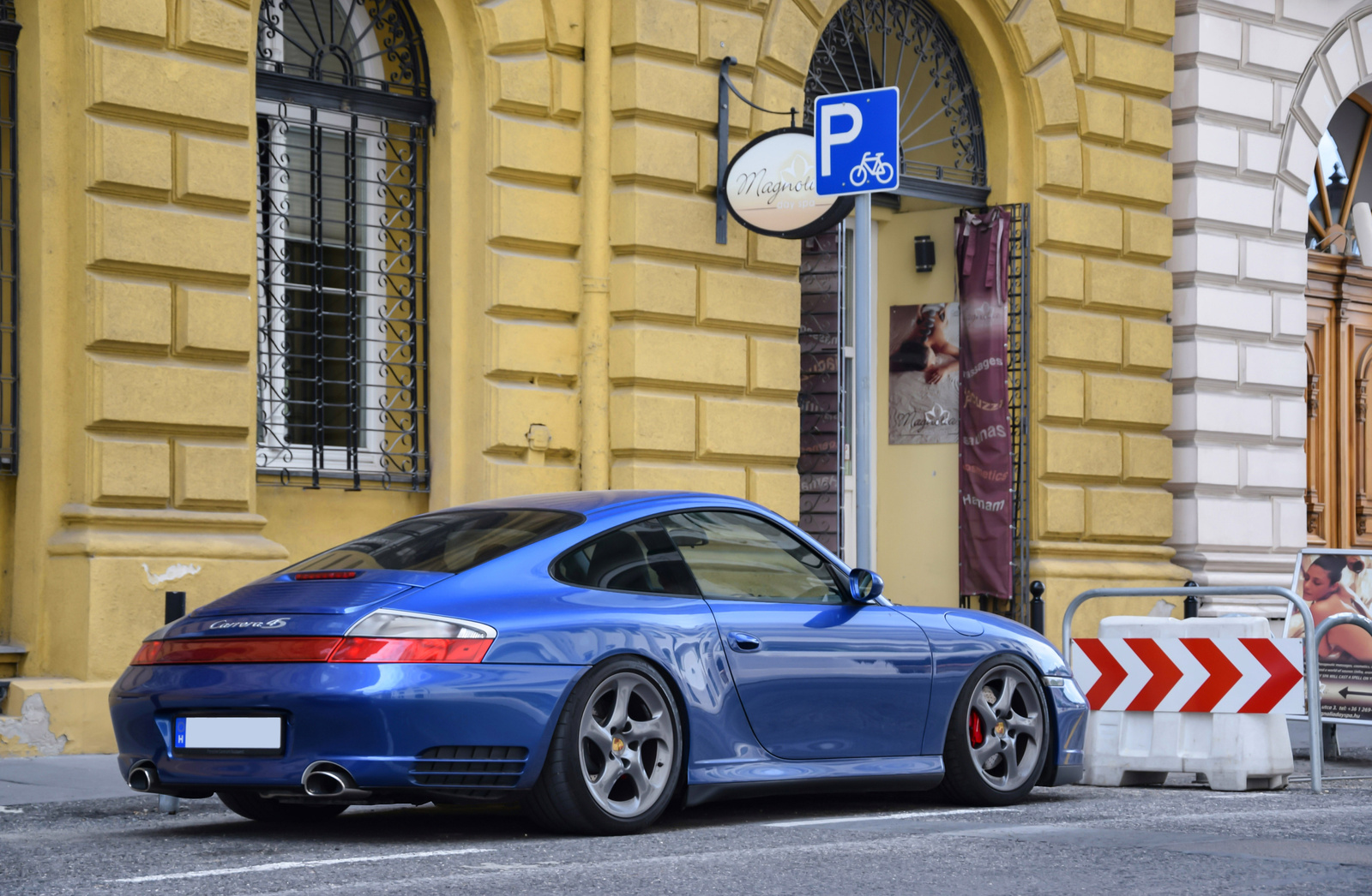 Porsche 911 (996) Carrera 4S