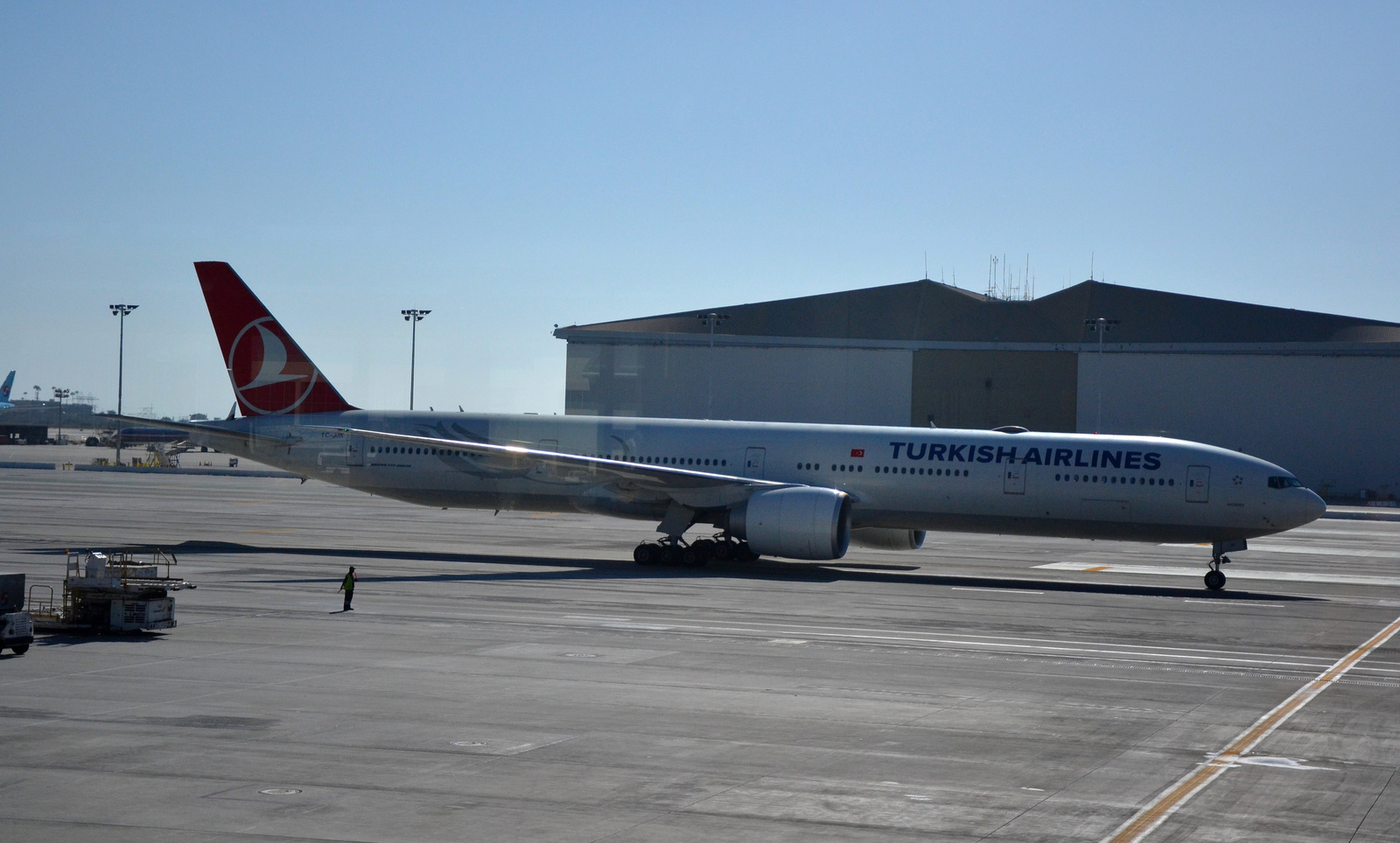 Turkish Airlines - Boeing 777-3F2