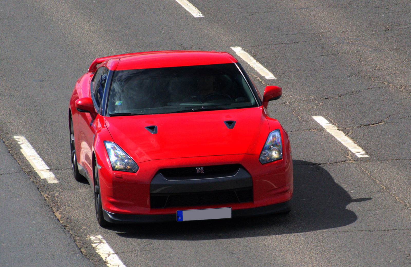 Nissan GT-R