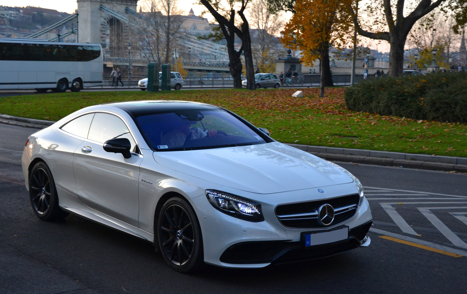 Mercedes-Benz S 63 AMG Coupé