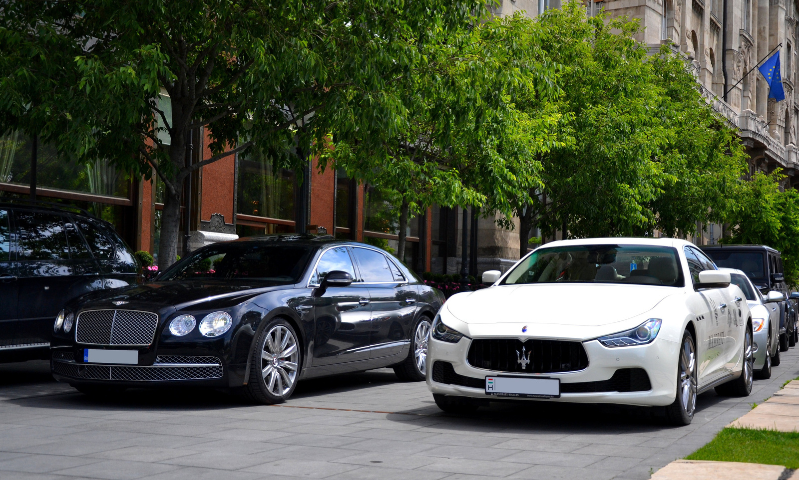 Bentley - Maserati